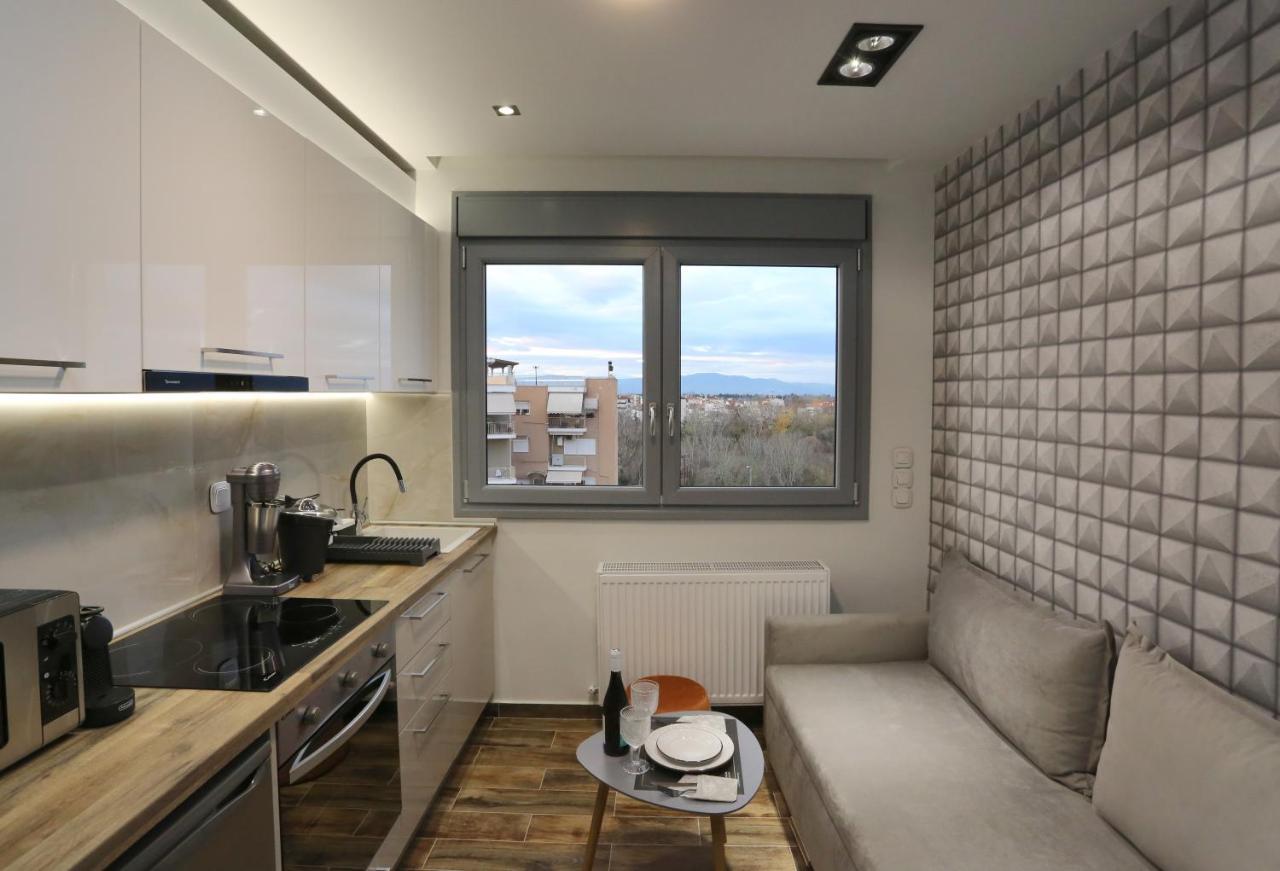 La Larissa Luxury Apartments Dafne מראה חיצוני תמונה